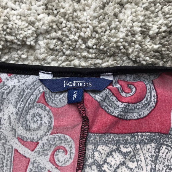 New never worn top - Picture 2 of 3